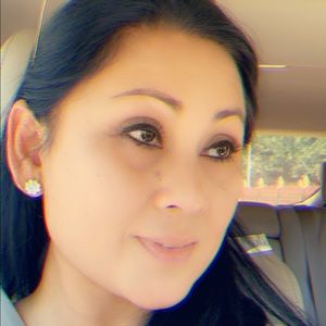 Meet your Posher, Anita